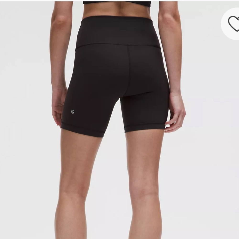 Lululemon Black Wunder Train High-Rise Short 6"